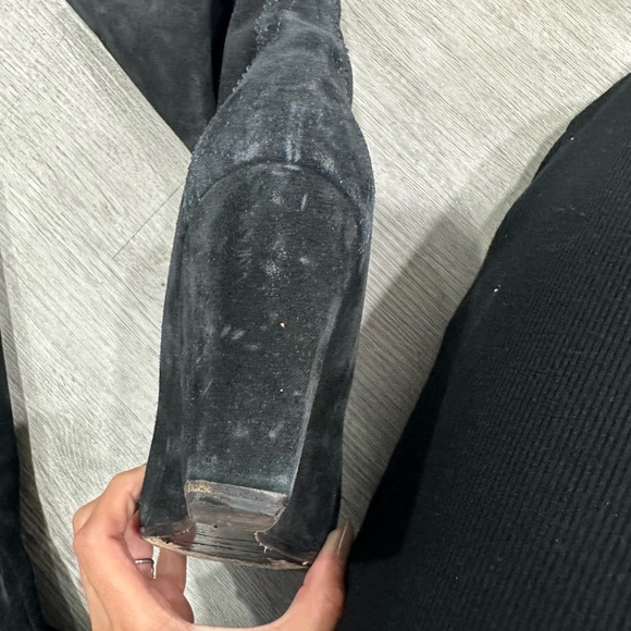 Vintage Balenciaga Suede Boot - Picture 6 of 9